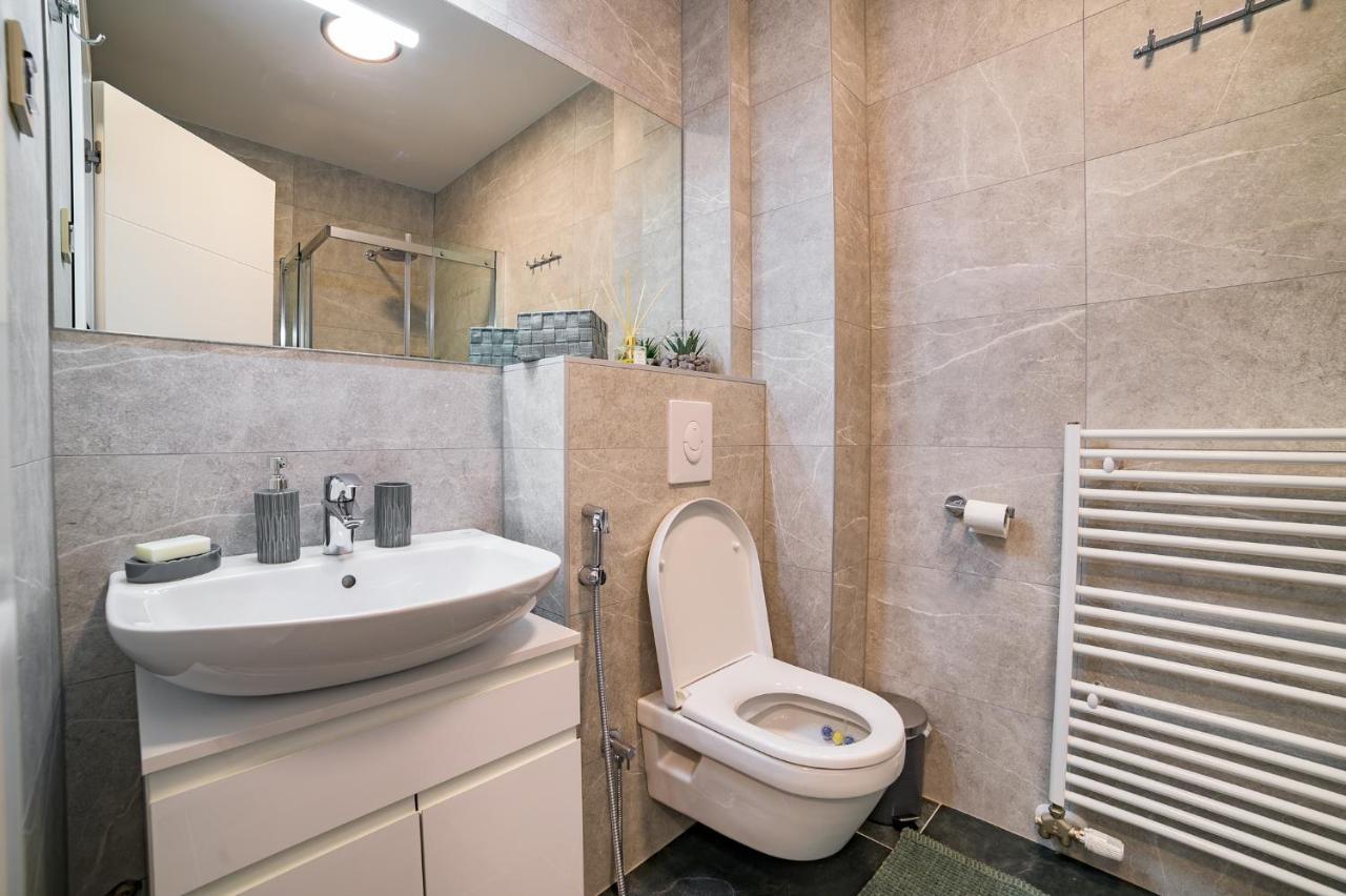 Apartman Epilux Tuzla Ngoại thất bức ảnh